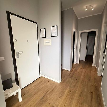 Casa Genny Lägenhet Gallarate Exteriör bild