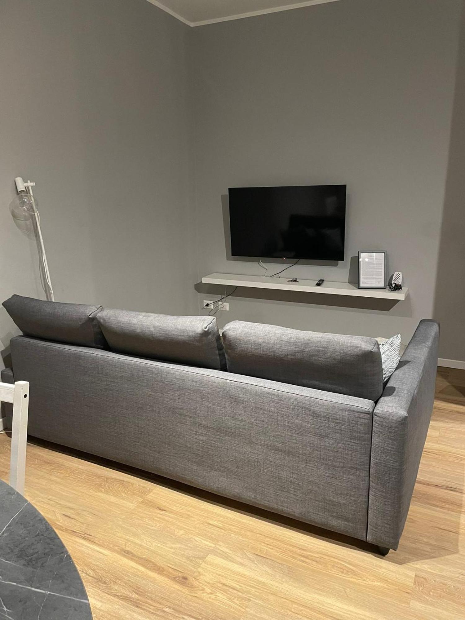 Casa Genny Lägenhet Gallarate Exteriör bild